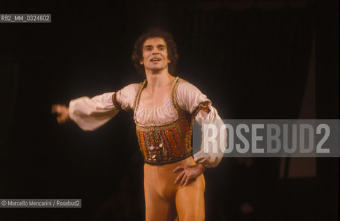 Russian ballet dancer Rudolph Nureyev performing (about 1985) / Il ballerino Rudolph Nureyev (1985 circa) mentre danza - ©Marcello Mencarini/Rosebud2