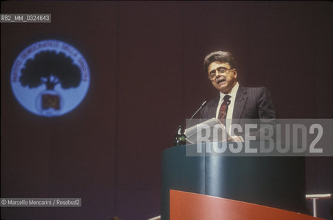 Secretary of Italian Communist Party Achille Occhetto at XXth Rimini congress in February 1991, when Italian Communist Party changed its name to Democratic Party of the Left / Il segretario del Partito Comunista Italiano Achille Occhetto al XX° Congresso del PCI-PDS che si tenne a Rimini nel 1991, quando il Partito Comunista Italiano divenne Partito Democratico della Sinistra (PDS) - ©Marcello Mencarini/Rosebud2