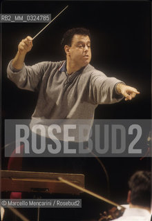 Rome, 1995. Israeli conductor Daniel Oren during a rehearsal / Roma, 1995 . Il direttore dorchestra Daniel Oren urante una prova - ©Marcello Mencarini/Rosebud2