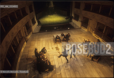 Florence, Goldoni Theater, 1998. Staging of the opera Orfeo e Euridice by Claudio Monteverdi, directed by Luca Ronconi / Firenze, Teatro Goldoni, 1998. Messa in scena dellopera Orfeo e Euridice di Claudio Monteverdi, regia di Luca Ronconi - ©Marcello Mencarini/Rosebud2