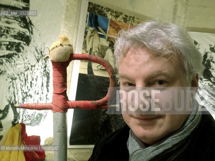 Arles, Provence, Mars 28, 2013. French artist Laurent Pallatier dAumé, also known as Loren, at the opening of his exhibition in the St. Anne Chapel (Chapelle Sainte-Anne) / Arles, Provenza, 28 marzo 2013. Lartista Laurent Pallatier dAumé, detto Loren, al vernissage della sua mostra nella cappella di SantAnna - ©Marcello Mencarini/Rosebud2