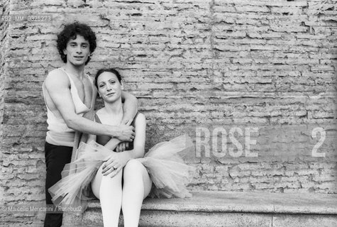 Rome, Baths of Caracalla, 1984. Italian ballet dancers Margherita Parrilla and Raffaele Paganini / Roma, Terme di Caracalla, 1984. I ballerini Margherita Parrilla e Raffaele Paganini - ©Marcello Mencarini/Rosebud2