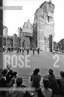 Rome, Baths of Caracalla, 1984. Rehearsal of a Ballet / Roma, Terme di Caracalla, 1984. Prove di un Balletto - ©Marcello Mencarini/Rosebud2