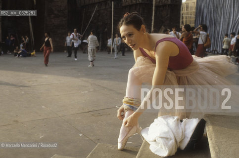 Rome, Baths of Caracalla, 1984. Ballet dancer Margherita Parrilla during a rehearsal / Roma, Terme di Caracalla, 1984. La ballerina Margherita Parrilla durante una prova - ©Marcello Mencarini/Rosebud2