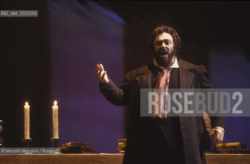 Rome Opera House, 1990. Tenor Luciano Pavarotti as Cavaradossi in Tosca / Teatro dellOpera di Roma 1990. Il tenore Luciano Pavarotti nel ruolo di Cavaradossi in Tosca  - ©Marcello Mencarini/Rosebud2