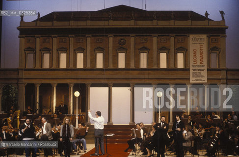 Reggio Emilia, Romolo VAlli Theater, 29/04/1991. Concert for the Thirtieth anniversary of Pavarottis career / Reggio Emilia, Teatro Romolo Valli, 29/04/1991. Concerto per i trentanni di carriera di Pavarotti - ©Marcello Mencarini/Rosebud2