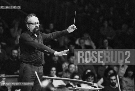 Rome, 1982. Polish conductor and composer Krzysztof Penderecki during a rehearsal / Roma, 1982. Krzysztof Penderecki, direttore dorchestra e compositore durante una prova - ©Marcello Mencarini/Rosebud2