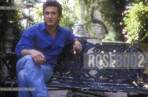 Venice Lido, Venice Film Festival 1992. American actor Sean Penn / Lido di Venezia, Mostra del Cinema di Venezia 1992. Lattore Sean Penn - ©Marcello Mencarini/Rosebud2