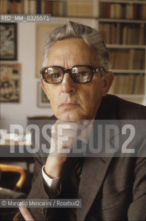 Rome, 1980. Italian composer Goffredo Petrassi in his home / Roma, 1980. Il compositore Goffredo Petrassi nella sua casa - ©Marcello Mencarini/Rosebud2