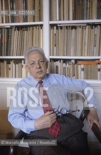 Rome, 1994. Italian composer Goffredo Petrassi in his home / Roma, 1994. Il compositore Goffredo Petrassi nella sua casa - ©Marcello Mencarini/Rosebud2