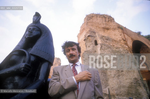 Rome, 1989. Theater manager Ferdinando Pinto at Baths of Caracalla / Rome, 1989. Il manager teatrale Ferdinando Pinto alle Terme di Caracalla - ©Marcello Mencarini/Rosebud2