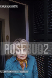 Rome, 1980. Literary critic, writer and Italian translator of the Beat Generation writers Fernanda Pivano in his home / Roma, 1980. La scrittrice, critica letteraria e traduttrice degli scrittori della Beat Generation Fernanda Pivano nella sua casa - ©Marcello Mencarini/Rosebud2