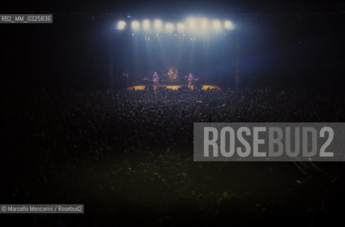 Rome, 1984. Audience at The Police Concert / Roma, 1984. Pubblico a un concerto dei Police - ©Marcello Mencarini/Rosebud2