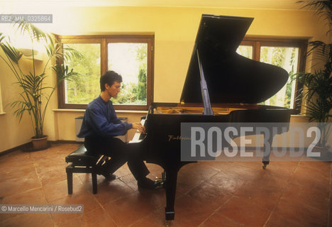 Pesaro, 1997. Pianist Daniele Pollini / Pesaro, 1997. Il pianista Daniele Pollini - ©Marcello Mencarini/Rosebud2