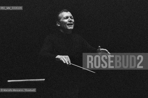 French conductor Georges Prêtre performing (about 1980) / Il direttore dorchestra Georges Prêtre (1980 circa) - ©Marcello Mencarini/Rosebud2