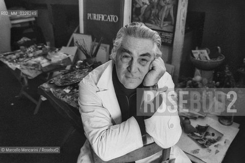 Rome, 1981. Italian painter Domenico Purificato in his studio / Roma, 1981. Il pittore Domenico Purificato nel suo studio - ©Marcello Mencarini/Rosebud2