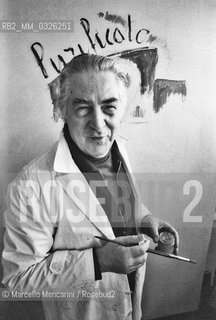 Rome, 1981. Italian painter Domenico Purificato in his studio / Roma, 1981. Il pittore Domenico Purificato nel suo studio - ©Marcello Mencarini/Rosebud2