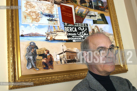 Milan, October 2003, headquarters of the magazine Touring Club Italia. The Argentinian cartoonist Quino / Milano, ottobre 2003, sede della rivista Touring Club Italiano. Il disegnatore di fumetti Quino - ©Marcello Mencarini/Rosebud2