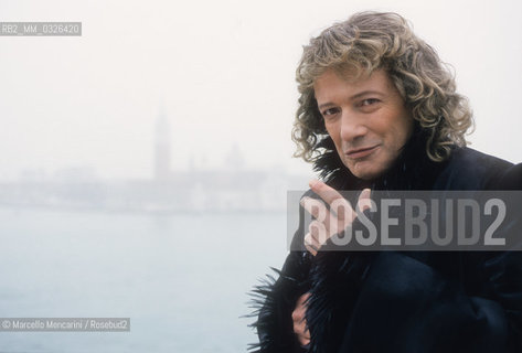 Venice, 1997. Actor Aldo Reggiani in his costume as protagonist of Casanova by A.Schnitzler, directed by Alberto Casari / Venezia, 1997. Lattore Aldo Reggiani posa con il suo costume di scena come protagonista di Casanova da A.Schnitzler, diretto da Alberto Casari - ©Marcello Mencarini/Rosebud2