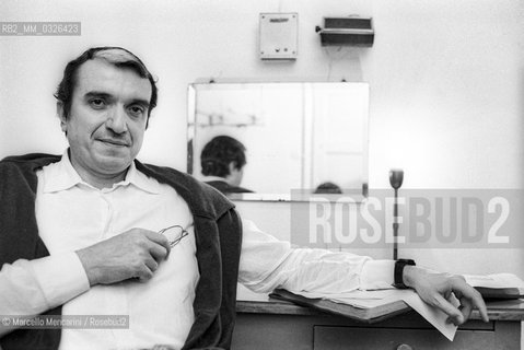 Italian bass-baritone opera singer Ruggero Raimondi in his dressing room (about 1983) / Il basso-baritono Ruggero Raimondi nel suo camerino (1983 circa) - ©Marcello Mencarini/Rosebud2