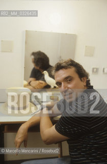 Italian bass-baritone opera singer Ruggero Raimondi in his dressing room (about 1983) / Il basso-baritono Ruggero Raimondi nel suo camerino (1983 circa) - ©Marcello Mencarini/Rosebud2