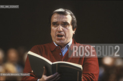 Italian bass-baritone opera singer Ruggero Raimondi during a rehearsal (about 1985) / Il basso-baritono Ruggero Raimondi durante una prova (1985 circa) - ©Marcello Mencarini/Rosebud2