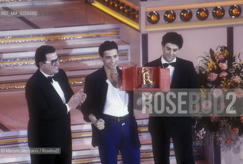 Sanremo Music Festival 1986. Italian pop singer Eros Ramazzotti, winner of the Festival with the song Adesso tu / Festival di Sanremo 1986. Eros Ramazzotti, vincitore con la canzone Adesso tu - ©Marcello Mencarini/Rosebud2