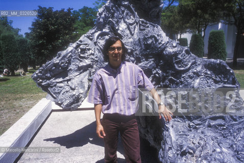 Venice Art Biennale 1995. Brazilian artist Nuno Ramos / Biennale Arte di Venezia 1995. Lartista brasiliano Nuno Ramos - ©Marcello Mencarini/Rosebud2