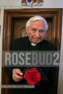 GEORG RATZINGER, brother of JOSEPH RATZINGER (Pope Benedict XVI), at home. Regensburg (D), 21 April 2005 / GEORG RATZINGER, il fratello di JOSEPH RATZINGER (Papa Benedetto XVI) nella sua casa di Ratisbona (D). 21 aprile 2005 - ©Marcello Mencarini/Rosebud2