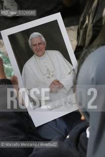 Mass for the Official Inauguration of Benedicts Pontificate. Vatican, Rome, 24 april 2005. Picture of the pope / Santa Messa per linizio ufficiale del Pontificato di Papa Benedetto XVI (JOSEPH RATZINGER). San Pietro, Vaticano, Roma, 24 aprile 2005 - ©Marcello Mencarini/Rosebud2