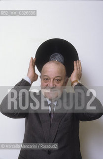 Rome, 1984. Music promoter Gianni Ravera in his office / Roma, 1984. Lorganizzatore musicale Gianni Ravera nel suo ufficio - ©Marcello Mencarini/Rosebud2