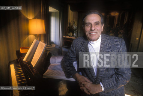 Rignano Flaminio (Rome), 1990. Italian conductor Nicola Rescigno / Rignano Flaminio (Roma), 1990.Il direttore dorchestra Nicola Rescigno - ©Marcello Mencarini/Rosebud2