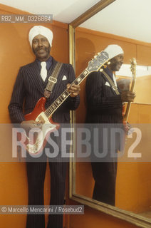 Rome, about 1985.  American blues singer and lap steel guitar player Sonny Rhodes (born Clarence Edward Smith) / Roma, 1985 circa. Il chitarrista blues Sonny Rhodes (Clarence Edward Smith) - ©Marcello Mencarini/Rosebud2