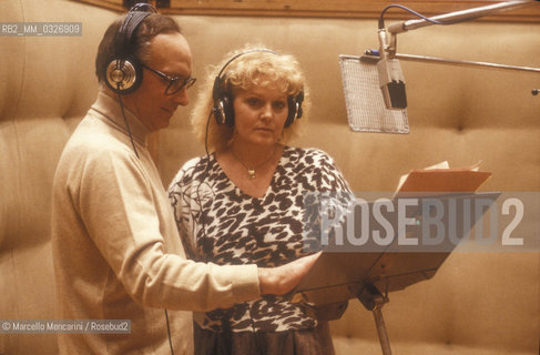 Rome, 1985. Italian soprano Katia Ricciarelli in a recording studio,  / Roma, 1985. Il soprano Katia Ricciarelli in uno studio di registrazione - ©Marcello Mencarini/Rosebud2