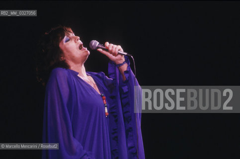 Portuguese fado singer Amalia Rodriguez performing (about 1980) / La cantante di fado Amalia Rodriguez durante un concerto (1980 circa) - ©Marcello Mencarini/Rosebud2