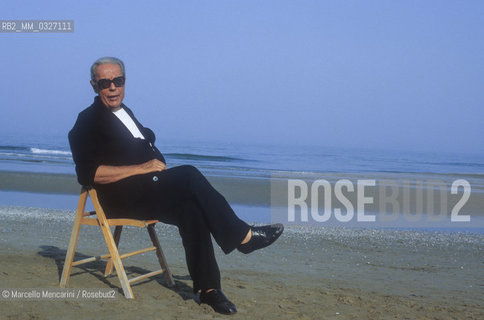 Venice Lido, Venice Film Festival, about 1985.  Italian film critic and director of the Festival, Gian Luigi Rondi / Lido di Venezia, Mostra del Cinema di Venezia, 1985 circa. Il critico cinematografico e direttore della Mostra Gian Luigi Rondi - ©Marcello Mencarini/Rosebud2