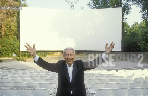 Venice Lido, Venice Film Festival, about 1985.  Italian film critic and director of the Festival, Gian Luigi Rondi / Lido di Venezia, Mostra del Cinema di Venezia, 1985 circa. Il critico cinematografico e direttore della Mostra Gian Luigi Rondi - ©Marcello Mencarini/Rosebud2