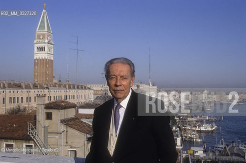 Venice, 1998. talian film critic Gian Luigi Rondi / Venezia, 1998. Il critico cinematografico Gian Luigi Rondi - ©Marcello Mencarini/Rosebud2