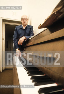 Russian conductor and cellist Mstislav Rostropovich (about 1980) / Il violoncellista e direttore dorchestra Mstislav Rostropovich (1980 circa) - ©Marcello Mencarini/Rosebud2