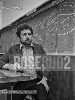 Rome, La Sapienza University, 1981. Italian physicist Remo Ruffini / Roma, Università La Sapienza, 1981. Il fisico Remo Ruffini - ©Marcello Mencarini/Rosebud2