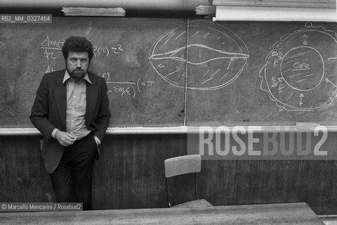 Rome, La Sapienza University, 1981. Italian physicist Remo Ruffini / Roma, Università La Sapienza, 1981. Il fisico Remo Ruffini - ©Marcello Mencarini/Rosebud2