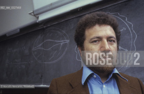 Rome, La Sapienza University, 1981. Italian physicist Remo Ruffini / Roma, Università La Sapienza, 1981. Il fisico Remo Ruffini - ©Marcello Mencarini/Rosebud2