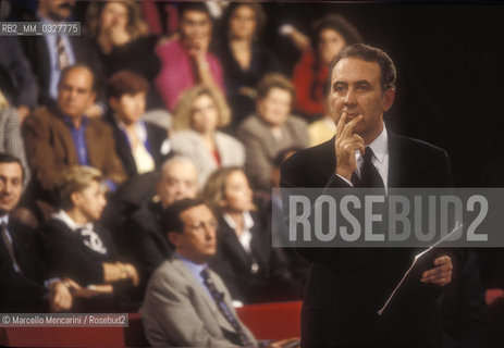 Rome, 1999. Italian journalist Michele Santoro during his TV progrram Circus / Roma, 1999. Il giornalista Michele Santoro durante la sua trasmissione televisiva Circus - ©Marcello Mencarini/Rosebud2