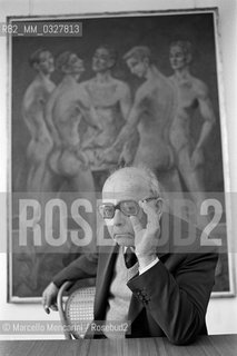 Milan, 1982. Italian artist Aligi Sassu in his house / Milano, 1982. Lartista Aligi Sassu nella sua casa - ©Marcello Mencarini/Rosebud2