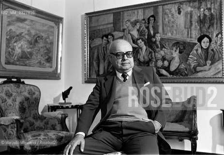 Milan, 1982. Italian artist Aligi Sassu in his house / Milano, 1982. Lartista Aligi Sassu nella sua casa - ©Marcello Mencarini/Rosebud2