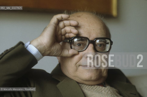 Milan, 1982. Italian artist Aligi Sassu in his house / Milano, 1982. Lartista Aligi Sassu nella sua casa - ©Marcello Mencarini/Rosebud2