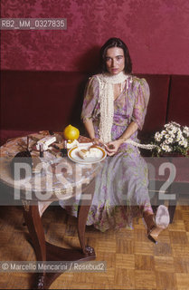 Rome, Caffè Greco, about 1985. Italian actress Lina Sastri / Roma, Caffè Greco, 1985 circa. Lattrice Lina Sastri - ©Marcello Mencarini/Rosebud2