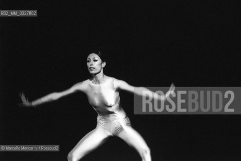 Italian dancer Luciana Savignano performing (1982) / La ballerina Luciana Savignano mentre danza (1982) - ©Marcello Mencarini/Rosebud2