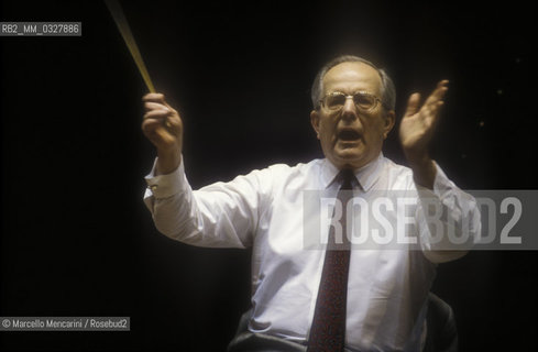 Rome, 1995. German conductor Wolfgang Sawallisch performing a rehearsal / Roma, 1995. Il direttore dorchestra Wolfgang Sawallisch durante una prova - ©Marcello Mencarini/Rosebud2