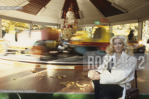 Milan, about 1985. Angela Peppicelli Schimberni, wife of Italian manager Mario Schimberni / Milano, 1985 circa. Angela Peppicelli Schimberni, moglie del manager Mario Scimberni - ©Marcello Mencarini/Rosebud2